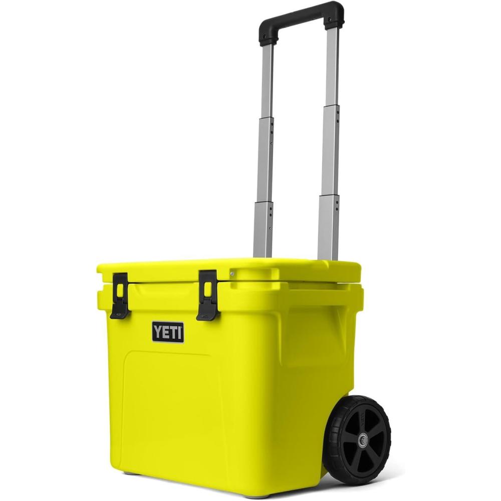 imageYETI Roadie 32 Wheeled CoolerFirefly Yellow
